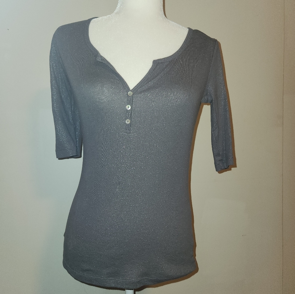 Old Navy Grey With Silver Glitter Shimmer 3/4 Sleeve Henley Shirt Medium M EUC